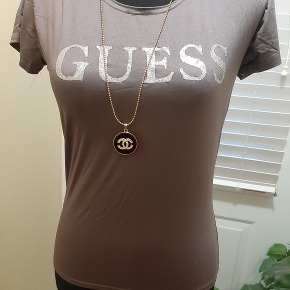 Tops - Picture 4 of 5